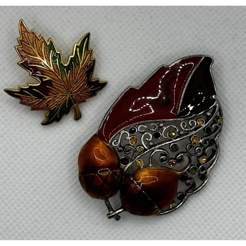 Vintage Double Acorn Leaf Brooch Pin Enamel Autumn Fall Thanksgiving Silver Gold
